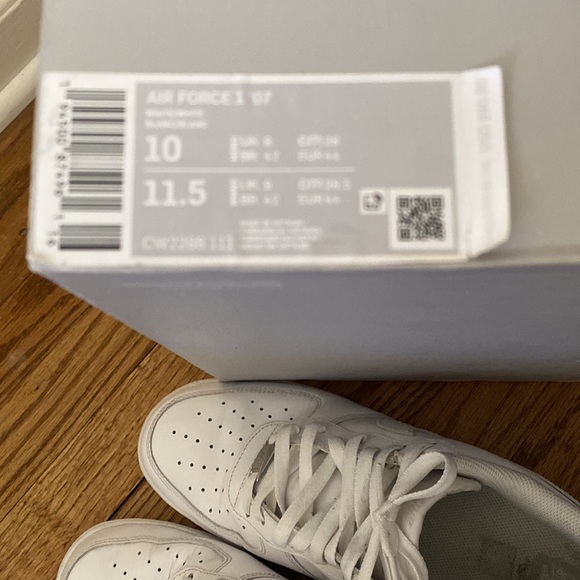 Air Force 1’s ‘07 (White) - Picture 6 of 6